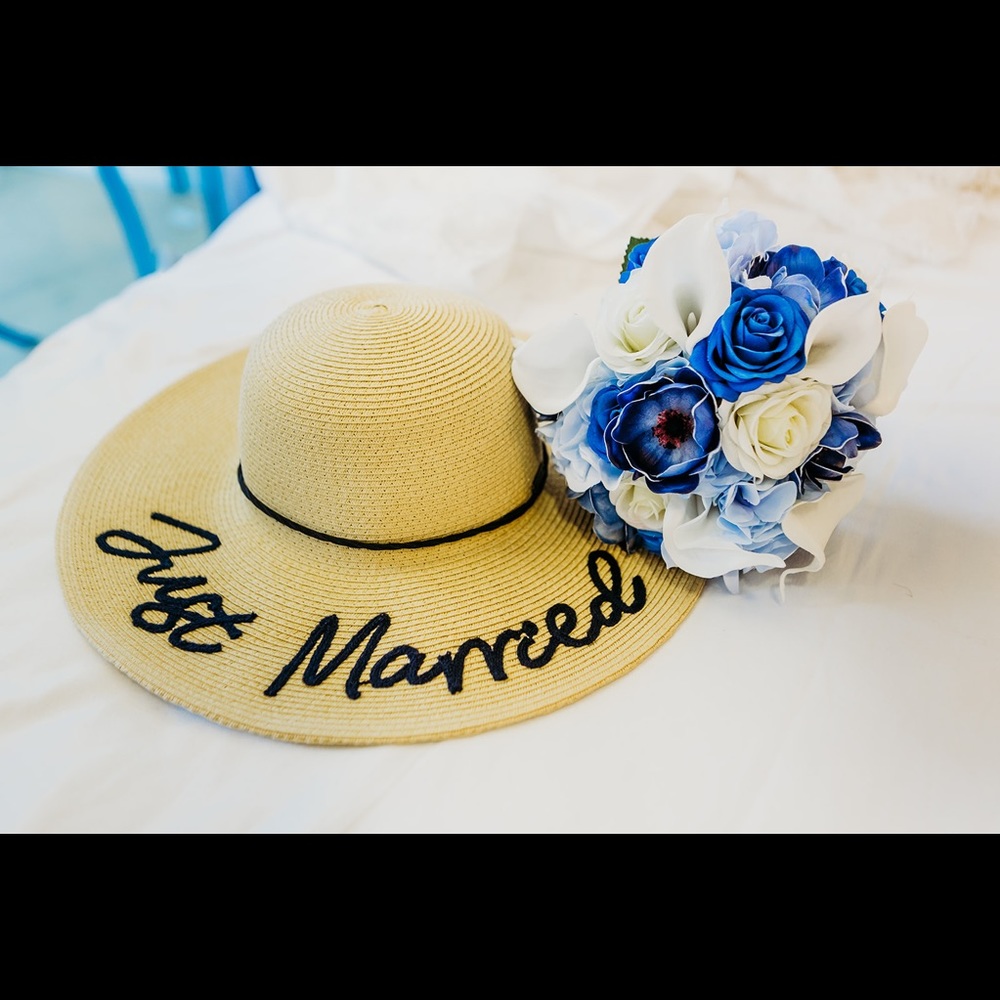 *NWT* “JUST MARRIED” Straw Hat
